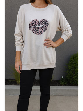 Wildfox Leopard Lips Oversized Sweatshirt 2X Beige Cozy Graphic Pullover